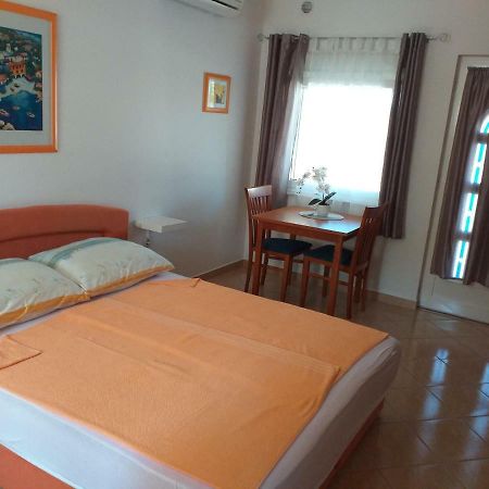 Apartments Vila Ana 비르 외부 사진