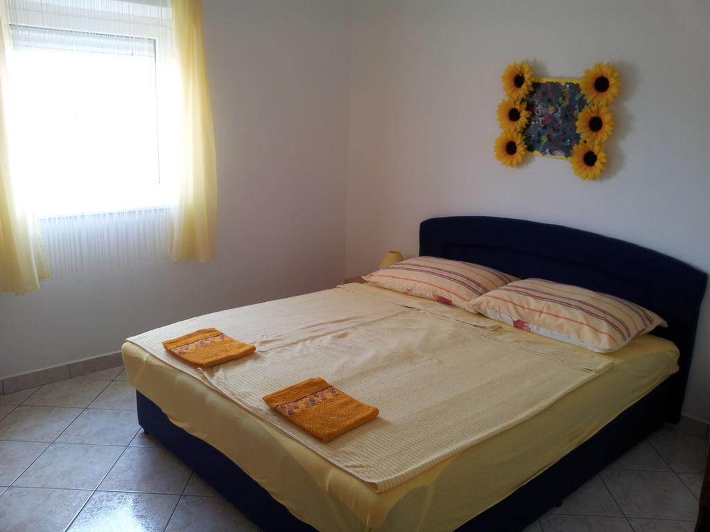 Apartments Vila Ana 비르 객실 사진